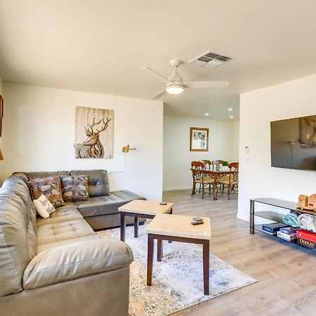Kingman Vacation Rental With Yard And Fire Pit Екстериор снимка