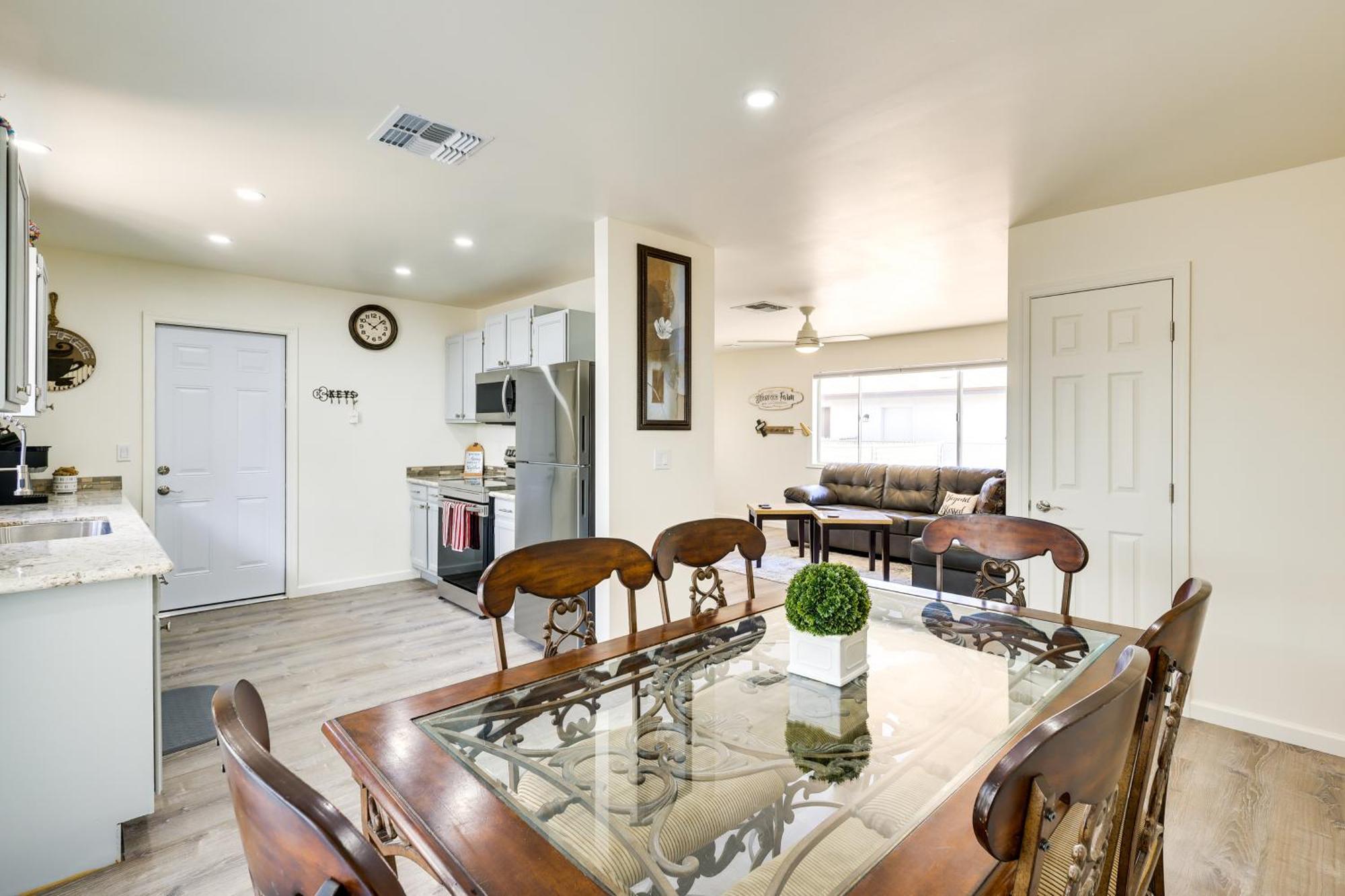 Kingman Vacation Rental With Yard And Fire Pit Екстериор снимка
